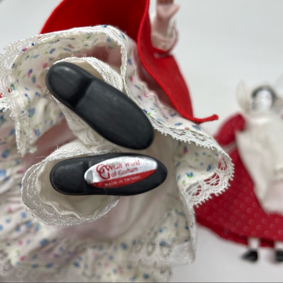 VINTAGE Set of Four Porcelain Ornament 8" Dolls - Picture 3 of 11